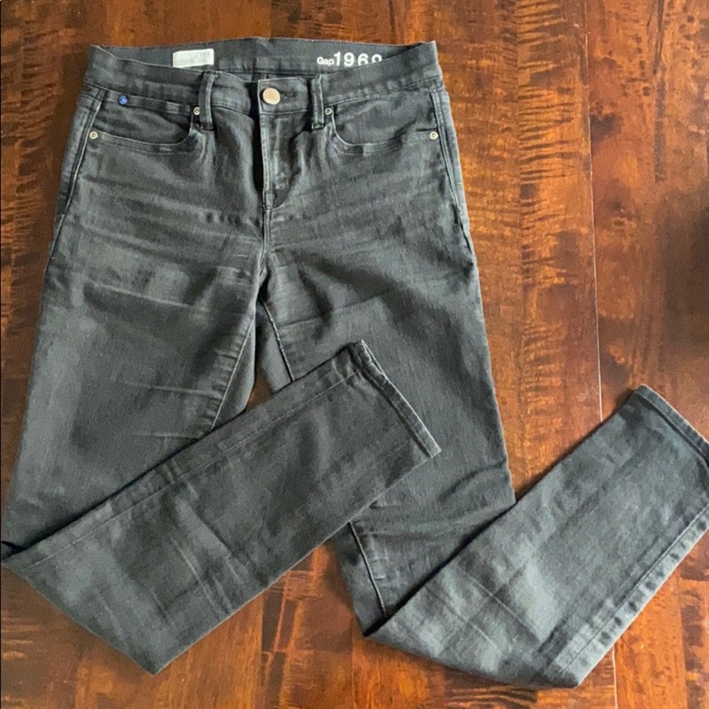 Gap 1969 Premium Stretch Legging Jean Black Rinse
